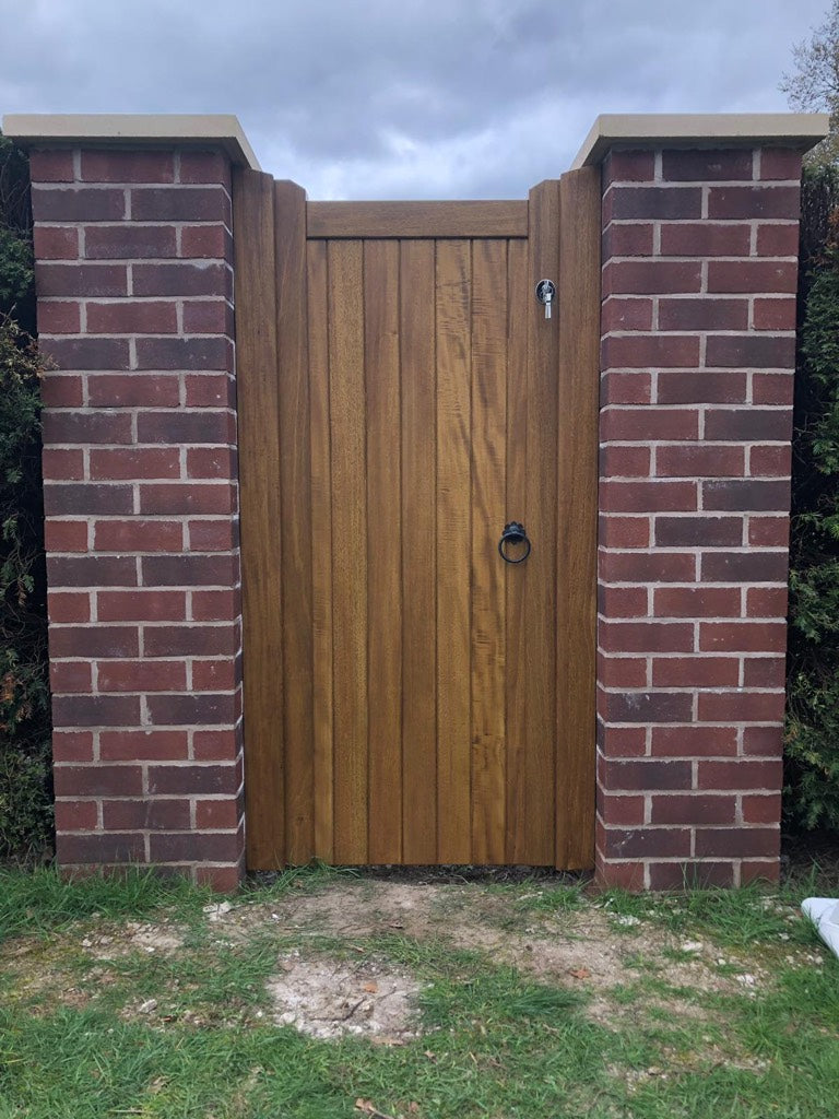 Hardwood Side Gate - Village Design