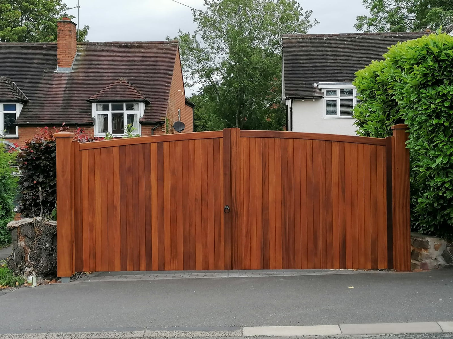 Hardwood Driveway Gates
