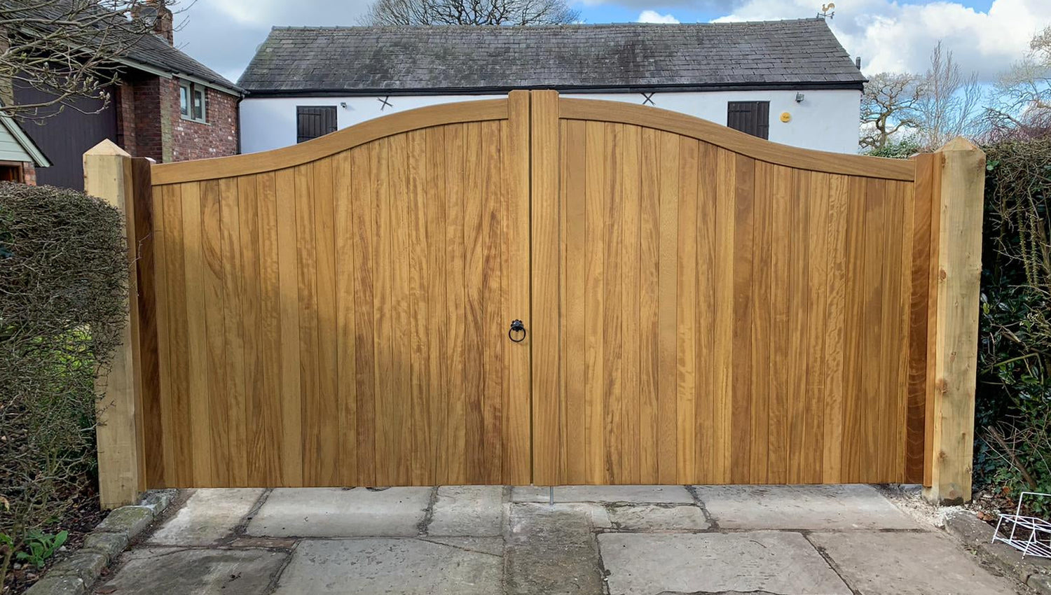 Premium Made-to-Measure Wooden Gates