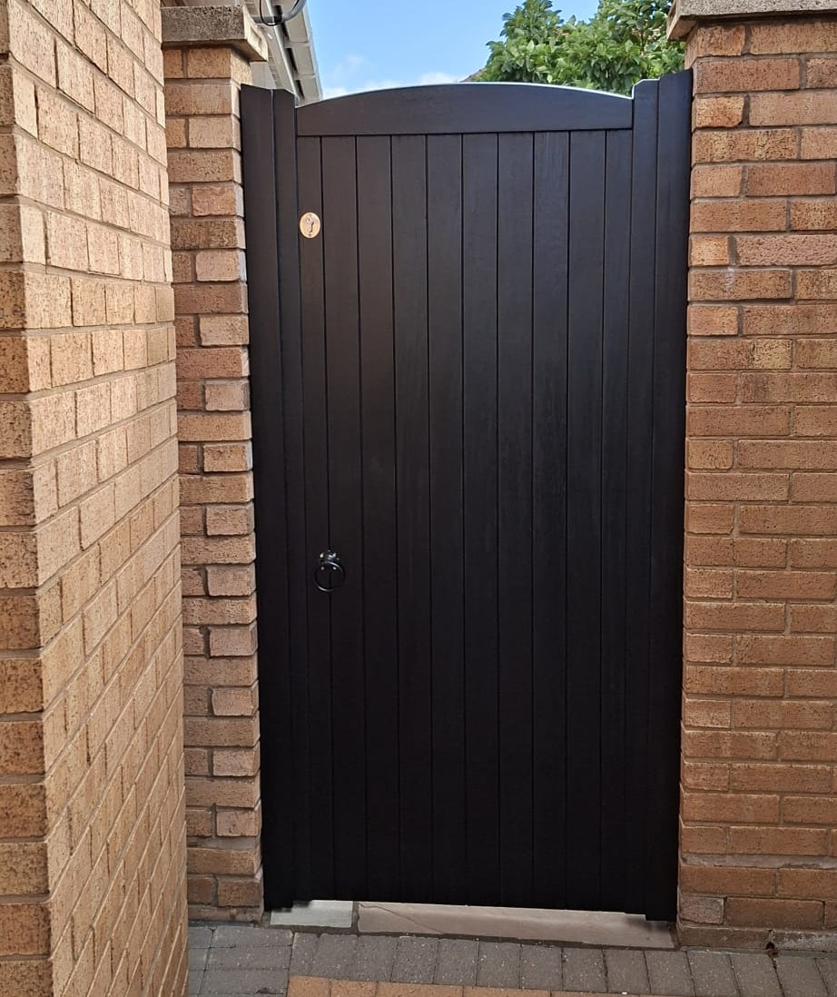 Hardwood Side Gate - Appleton Design