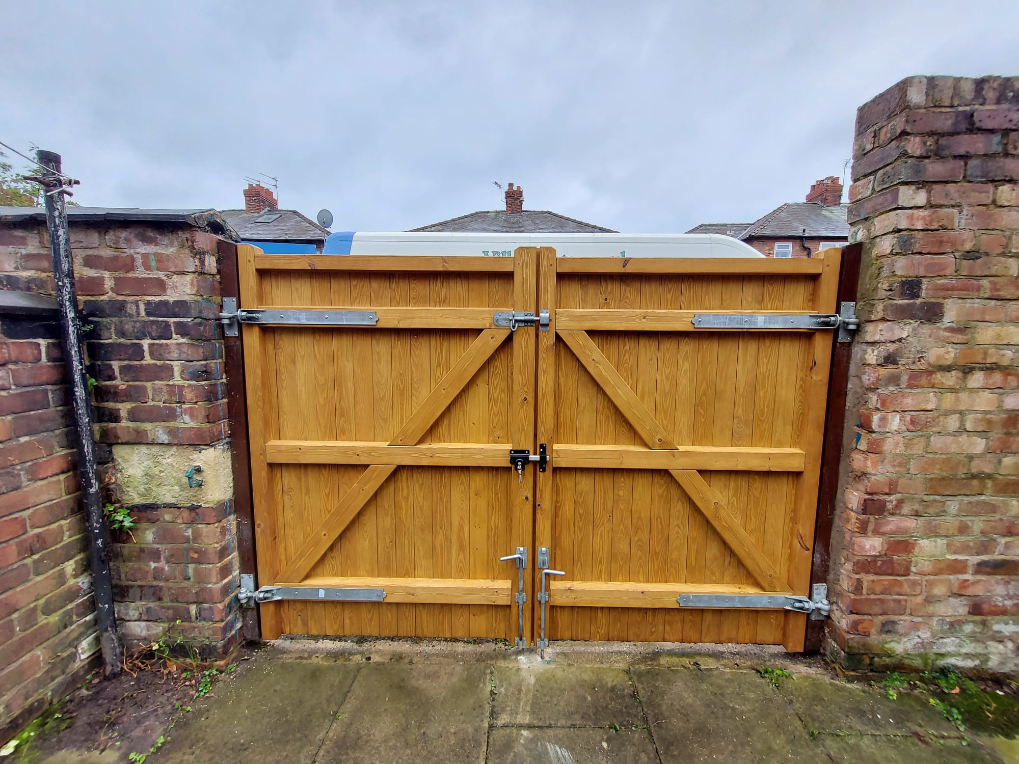 Wooden Driveway Gates - Village Design