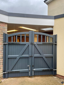 Idigbo Hardwood Tarporley Design Anthracite Grey Stain - Double Gate - Rear